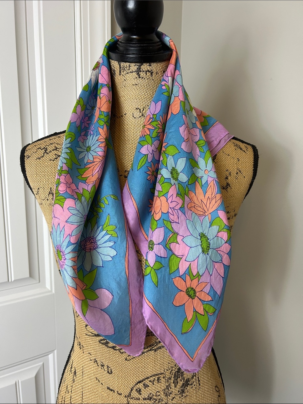 Glentex Vintage Scarf